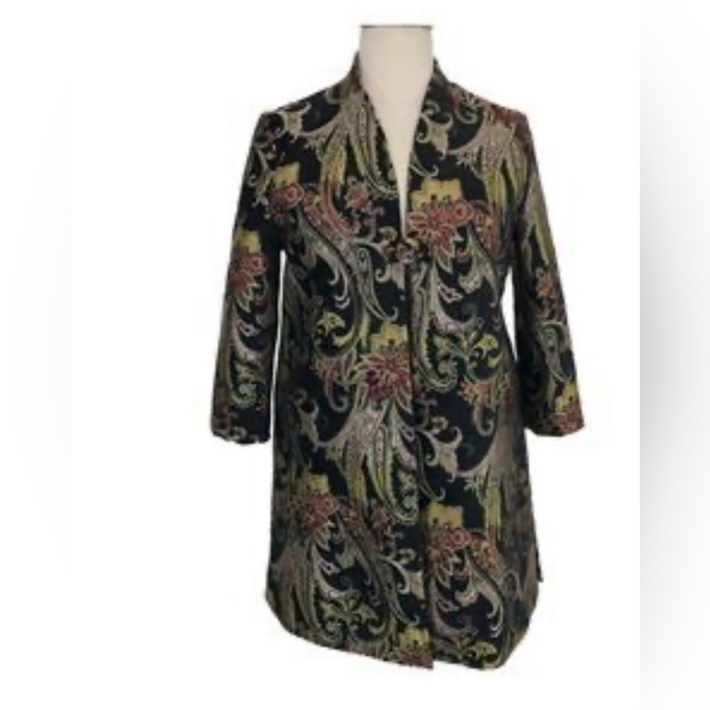 Vicky and Lucas tapestry jacquard duster size Large